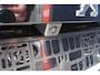 Peugeot e-2008 EV GT Pack 136 PK | Schuif-Kanteldak | Stoelverwarming | FULL LED koplampen | Achteruitrij-Camera | Adaptieve Cruisecontrol |  Alcantara Bekleding |  Navigatie en Apple caprplay en Android auto |