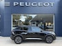 Peugeot e-2008 EV GT Pack 136 PK | Schuif-Kanteldak | Stoelverwarming | FULL LED koplampen | Achteruitrij-Camera | Adaptieve Cruisecontrol |  Alcantara Bekleding |  Navigatie en Apple caprplay en Android auto |