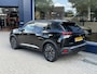 Peugeot e-2008 EV GT Pack 136 PK | Schuif-Kanteldak | Stoelverwarming | FULL LED koplampen | Achteruitrij-Camera | Adaptieve Cruisecontrol |  Alcantara Bekleding |  Navigatie en Apple caprplay en Android auto |