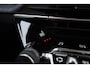 Peugeot e-2008 EV GT Pack 136 PK | Schuif-Kanteldak | Stoelverwarming | FULL LED koplampen | Achteruitrij-Camera | Adaptieve Cruisecontrol |  Alcantara Bekleding |  Navigatie en Apple caprplay en Android auto |