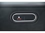 Mercedes-Benz A-klasse 180 Business Solution AMG Pano,Burmester,Sfeer