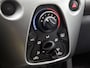 Toyota Aygo 1.0 VVT-i x-play | ACHTERUITRIJCAMERA | NAVIGATIE | APPLE CARPLAY - ANDROID AUTO | SPEED LIMITER | AIRCO |