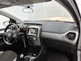 Toyota Aygo 1.0 VVT-i x-play | ACHTERUITRIJCAMERA | NAVIGATIE | APPLE CARPLAY - ANDROID AUTO | SPEED LIMITER | AIRCO |