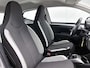 Toyota Aygo 1.0 VVT-i x-play | ACHTERUITRIJCAMERA | NAVIGATIE | APPLE CARPLAY - ANDROID AUTO | SPEED LIMITER | AIRCO |