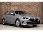BMW 1-Serie 120i HYBRID NW MODEL *Sportpakket* Sportleder/Navi/Camera/Apple Carplay