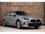 BMW 1-Serie 120i HYBRID NW MODEL *Sportpakket* Sportleder/Navi/Camera/Apple Carplay
