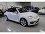 Volkswagen Beetle Cabriolet 1.2 TSI Allstar Camera Navigatie Airco-ecc App connect PDC Bluetooth Boekjes 18 inch Sportvelgen Mistlampen Cruise control Nette staat Boekjes aanwezig