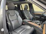 Volvo XC90 2.0 T8 390pk Recharge AWD Inscription | Trekhaak wegklapbaar | Panoramadak | 7-persoons | 360 camera | Adaptieve cruise | Pilot assist | Leder | Memory | Navigatie | Apple CarPlay | Harman&kardon | Elektrische achterklep | Full-LED | DAB | Keyless | Stoel&stuurverwarming | Dealeronderhouden