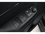 Toyota Yaris Cross 1.5 Hybrid 130 Executive | Dodehoek detectie | Matrix LED | Stoelverwarming | Head-up display | JBL | Apple Carplay / Android Auto | Parkeersensoren voor/achter | 18 inch