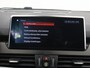 BMW 2-Serie Active Tourer 220i High Executive Edition | 1500kg Trekkracht | Trekhaak | LED | Sportstoelen | Lederen interieur | HUD | Navigatie | Camera | Stoelverwarming | Ele. kofferdeksel |