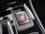 BMW 2-Serie Active Tourer 220i High Executive Edition | 1500kg Trekkracht | Trekhaak | LED | Sportstoelen | Lederen interieur | HUD | Navigatie | Camera | Stoelverwarming | Ele. kofferdeksel |