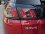 Peugeot 3008 1.2 Turbo 130 pk Automaat GT-Look | Afneembare Trekhaak | 4-seizoen Banden | Electrisch bedienbare Kofferklep | Stoelverwarming | Full-LED Koplampen | PDC voor en achter | Dode Hoek Bewaking |
