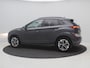 Hyundai Kona Electric EV Fashion 39 kWh / SOH 99,2% / Warmtepomp / Adaptieve Cruise / HUD / Camera / Parkeersensoren / Dodehoek Detectie / Navigatie / Apple Carplay / NL- Auto / Dealer Onderhouden / Fabrieksgarantie tot 13-02-2028 /
