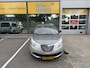 Lancia Ypsilon 0.9 TwinAir Silver Plus * 50.854 Km * Two Tone Color * Airco * Sportvelgen *