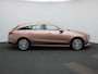 Mercedes-Benz CLA Shooting Brake 250 e Luxury Line