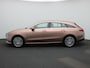 Mercedes-Benz CLA Shooting Brake 250 e Luxury Line