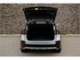 BMW X1 xDrive30e | M-Sport | Live Cockpit | Panorama | Leder/Alcantara | Memory | H&K | ACC | Trekhaak | 20"LM | Frozen Pure Grey
