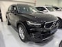 Volvo XC40 1.5 T3 Momentum 163 PK / Panorama dak / Navigatie full map / Lederen interieur / Cruise control / Climate control