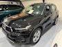 Volvo XC40 1.5 T3 Momentum 163 PK / Panorama dak / Navigatie full map / Lederen interieur / Cruise control / Climate control