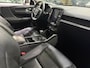 Volvo XC40 1.5 T3 Momentum 163 PK / Panorama dak / Navigatie full map / Lederen interieur / Cruise control / Climate control