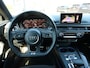 Audi A4 Avant 40 TFSI Sport S line black edition 190 PK | Zwart optiek | Stoelverwarming | Camera | Virtual Cockpit | Elek. klep | Dodehoek | 19 Inch Audi Sport velgen | Navigatie