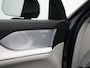 Volvo EX90 Twin Motor Performance Ultra Exec. Ed. 6p. 800V | 22" 5-Y-spaaks Glossy Black Diamond, gesmeed | 3e stoelrij electr. verstelbaar | ACTIVE SUSPENSION: Continious Controlled Chassi with one internal valve