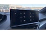 Peugeot 3008 1.2 PURETECH 130PK GT PACK AUTOMAAT / NAVI / LEDER / CLIMA / PDC / 19" LMV / CAMERA / BLACK PACK / KEYLESS / WINTERPAKKET / FULL-LED / 1E EIGENAAR / NIEUWSTAAT !!