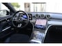 Mercedes-Benz C-klasse Estate 300e 313pk AMG Line | SoH 97% | Panoramadak | Trekhaak | Apple Carplay | Camera | Stoelverwarming