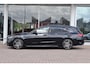 Mercedes-Benz C-klasse Estate 300e 313pk AMG Line | SoH 97% | Panoramadak | Trekhaak | Apple Carplay | Camera | Stoelverwarming