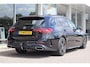 Mercedes-Benz C-klasse Estate 300e 313pk AMG Line | SoH 97% | Panoramadak | Trekhaak | Apple Carplay | Camera | Stoelverwarming