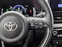 Toyota Yaris 1.5 Hybrid 115 Dynamic Comfort Pack | BTW voertuig | Stoel+stuurverwarming | Parkeersensoren voor+achter | Dodehoek detectie | Draadloze telefoonlader | Apple CarPlay/Android Auto | Cruise Control Adaptive |