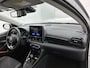 Toyota Yaris 1.5 Hybrid 115 Dynamic Comfort Pack | BTW voertuig | Stoel+stuurverwarming | Parkeersensoren voor+achter | Dodehoek detectie | Draadloze telefoonlader | Apple CarPlay/Android Auto | Cruise Control Adaptive |