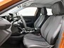 Peugeot e-2008 EV Allure Pack 50 kWh | Navigatie | Accu 93% | Climate Control | Achteruitrij Camera | Apple Carplay/Android Auto |