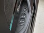 Peugeot e-2008 EV Allure Pack 50 kWh | Navigatie | Accu 93% | Climate Control | Achteruitrij Camera | Apple Carplay/Android Auto |