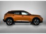 Peugeot e-2008 EV Allure Pack 50 kWh | Navigatie | Accu 93% | Climate Control | Achteruitrij Camera | Apple Carplay/Android Auto |