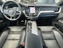 Volvo XC60 2.0 T8 392 pk Recharge AWD R-Design Navigatie Nappa Leer Stoelkoeling Trekhaak 360 Camera 21 Inch Standkachel Head-Up Pilot Assist  Stoel + Stuurverwarming Panoramadak Plug in Hybride
