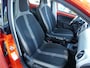 Volkswagen Up! 1.0 TSI BMT high up! 90PK, Cruise Control, Camera, Park. sensoren, Climate Control, LM Velgen