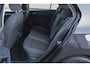 Volkswagen Golf 1.5 eTSI Style - automaat - acc - stoelverwarming