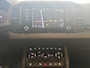 Skoda Karoq 1.5 TSI ACT 150pk Automaat Sportline Business | Trekhaak | Camera | PDC | Stuur- en stoelverwarming | 19" all season