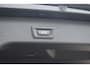 BMW 5-Serie Touring 520i High Ex. M-Sport | Pano | Leer | El. Trekhaak | OrigNL | NAP