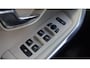Volvo V40 1.6 115pk D2 Summum Leder Clima 17 inch LM Stoelverw. *NL auto* Pdc Cruise *122344km*