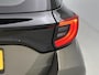 Toyota Yaris 1.5 VVT-i Dynamic | Dealer onderhouden | Navigatie | Trekhaak afneembaar | Airco | Achteruitrijcamera | Apple CarPlay/Android Auto | Cruise Control Adaptive | Leseman opg 11-7