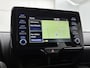 Toyota Yaris 1.5 VVT-i Dynamic | Dealer onderhouden | Navigatie | Trekhaak afneembaar | Airco | Achteruitrijcamera | Apple CarPlay/Android Auto | Cruise Control Adaptive | Leseman opg 11-7