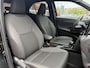 Toyota Yaris Cross 1.5 Hybrid Dynamic LM VELGEN STOEL / STUURVERWARMING KEYLESS DRAADLOOS LADEN