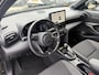 Toyota Yaris Cross 1.5 Hybrid Dynamic LM VELGEN STOEL / STUURVERWARMING KEYLESS DRAADLOOS LADEN