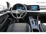 Volkswagen Golf 1.0 eTSI Life Business