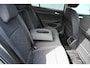 Volkswagen Golf 1.0 eTSI Life Business