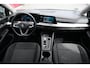 Volkswagen Golf 1.0 eTSI Life Business