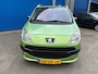 Peugeot 1007 1.6-16V Gentry