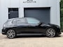 Volkswagen Golf 8.5 1.5 eTSI R-Line (2600 KM!) PANO | HUD | IQ LED